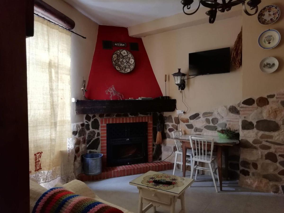 Casa Rural Abuela Maxi Ríolobos Εξωτερικό φωτογραφία